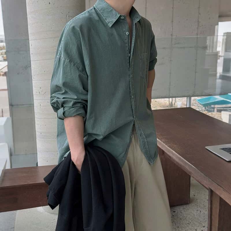 Retro Distressed Washed Long-Sleeve Shirt